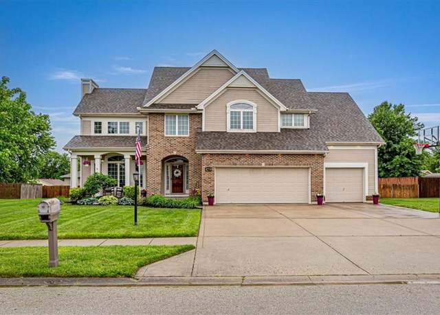 Property at 400 W 10th St, Lawson, MO 64062, 4 beds, 2.5 baths