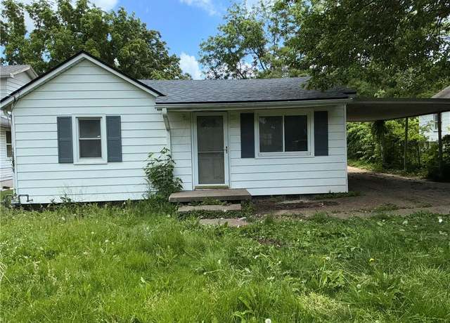 Property at 1503 N Mccoy St, Independence, MO 64050, 2 beds, 1 bath