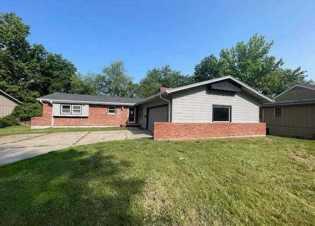 Property at 8320 Willow Way, Raytown, MO 64138, 4 beds, 3 baths
