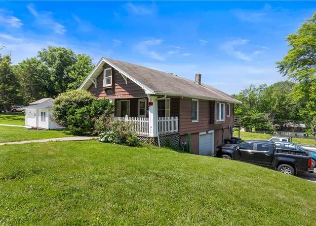 Property at 2512 S Evanston Ave, Independence, MO 64052, 2 beds, 1 bath