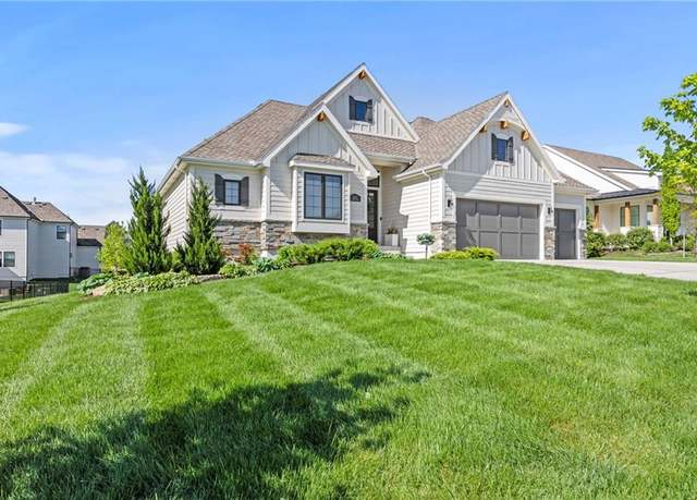 Property at 12313 W 169th St, Overland Park, KS 66221, 5 beds, 4.5 baths