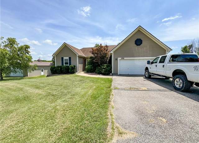 Property at 19683 K 68 Hwy, Paola, KS 66071, 3 beds, 2.5 baths