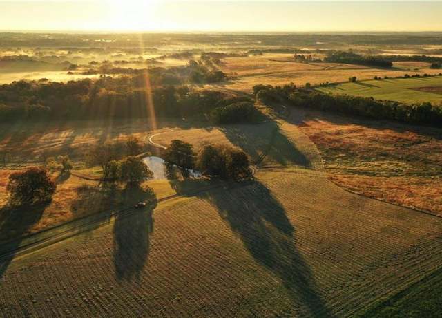 Property at 25987 W 215th St, Spring Hill, KS 66083