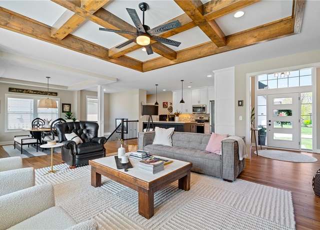 Property at 1919 NE Parks Summit Blvd, Lee's Summit, MO 64064, 4 beds, 3 baths