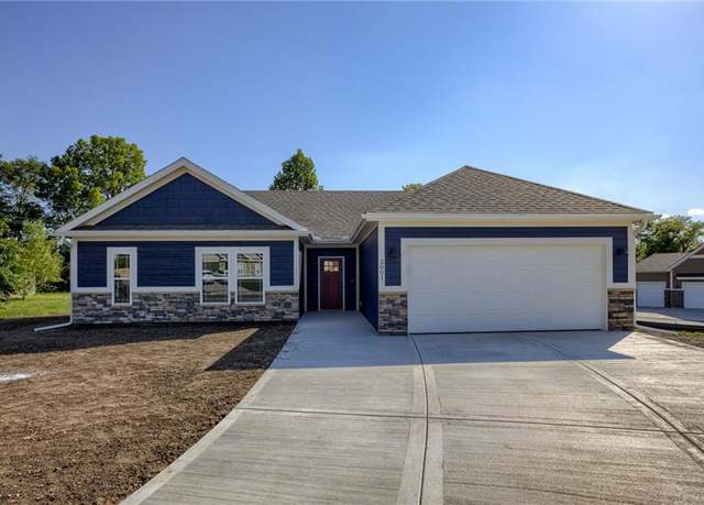 Property at 2001 Riverstone Dr, Excelsior Springs, MO 64068, 3 beds, 2 baths