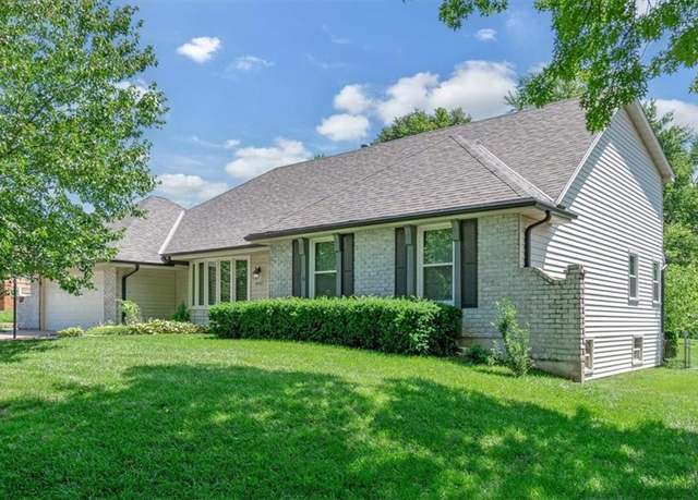 Property at 4907 Ridgeway Ave, Kansas City, MO 64133, 4 beds, 3 baths