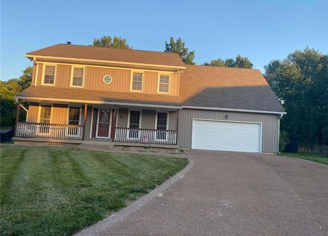 Property at 4175 NE 63rd Ter, Gladstone, MO 64119, 4 beds, 3.5 baths