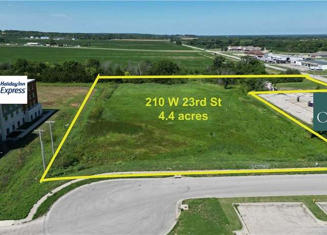 Property at 210 W 23rd St, Ottawa, KS 66067
