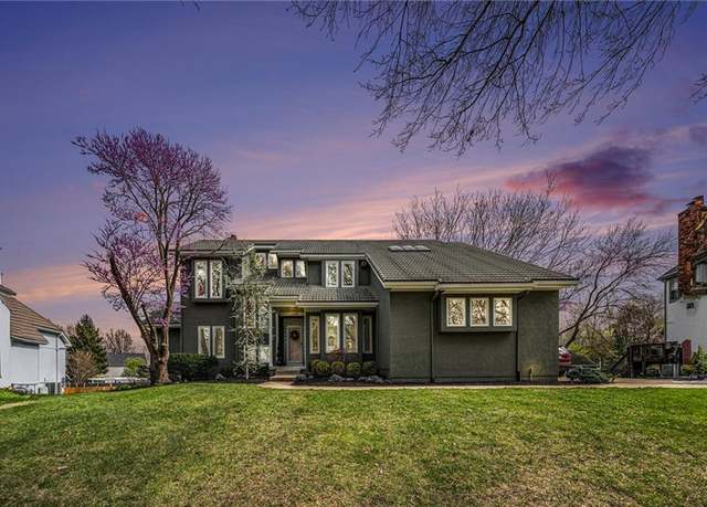Property at 13109 Windsor Cir, Leawood, KS 66209, 4 beds, 4.5 baths