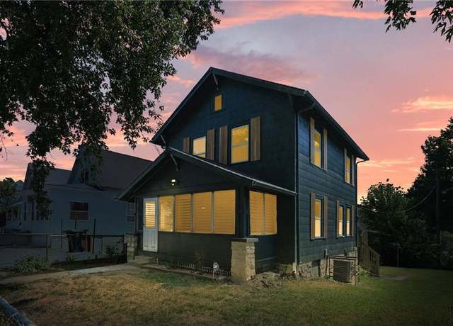 Property at 653 Elmwood Ave, Kansas City, MO 64124, 3 beds, 2.5 baths