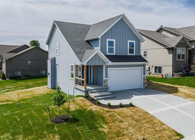 Property at 11143 Nogard Ave, Kansas City, KS 66109, 3 beds, 2.5 baths