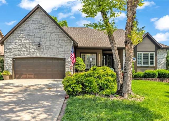 Property at 8506 W 155th Pl, Overland Park, KS 66223, 3 beds, 3.5 baths