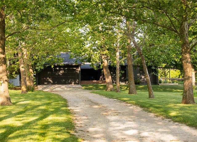 Property at 11001 S Perdue Rd, Grain Valley, MO 64029, 3 beds, 2 baths