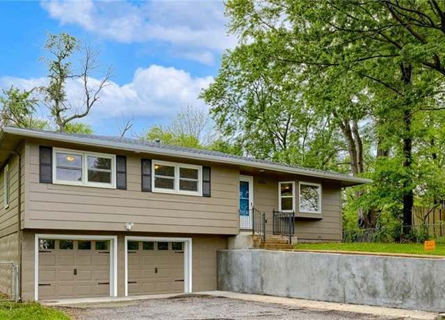Property at 6734 Montana Ct, Kansas City, KS 66111, 3 beds, 2 baths