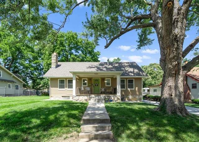 Property at 7330 Virginia Ave, Kansas City, MO 64131, 4 beds, 2 baths