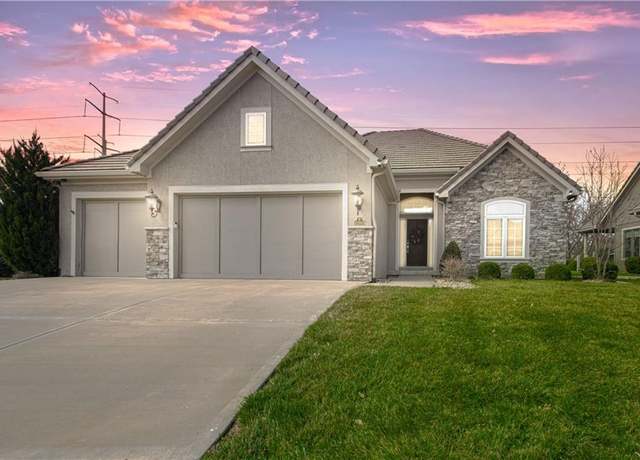 Property at 10300 N Dalton Ave, Kansas City, MO 64154, 4 beds, 3 baths