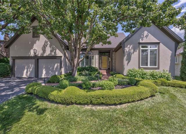 Property at 5400 W 97 Cir W, Overland Park, KS 66207, 3 beds, 3.5 baths