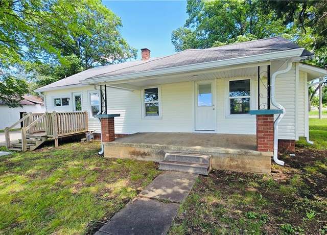 Property at 1907 S Horton St, Fort Scott, KS 66701, 2 beds, 2 baths