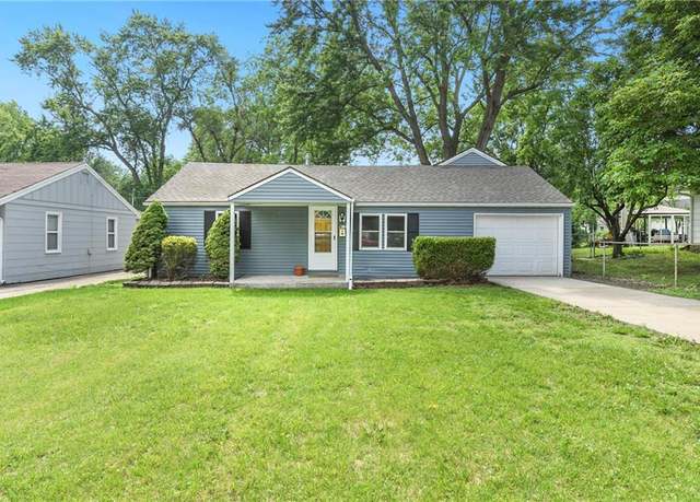 Property at 411 SW 9th St, Blue Springs, MO 64015, 3 beds, 1 bath