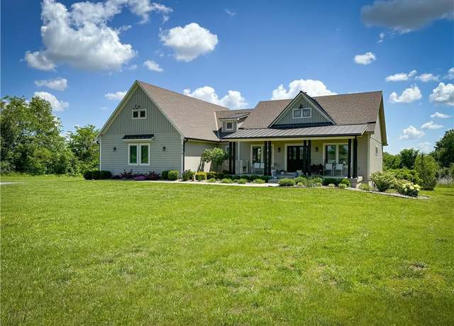 Property at 21219 S Coleman Rd, Peculiar, MO 64078, 4 beds, 3.5 baths