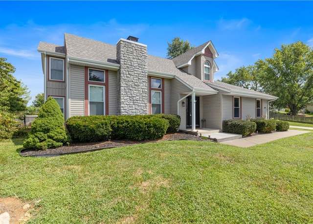 Property at 1131 S 105 St, Edwardsville, KS 66111, 4 beds, 2.5 baths