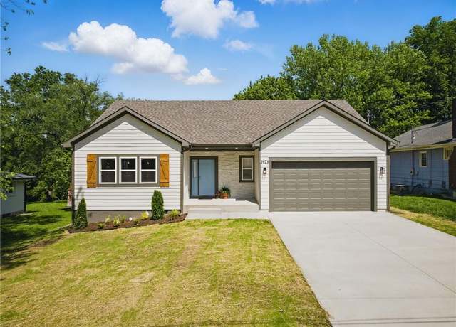 Property at 2923 N 52nd St, Kansas City, KS 66104, 3 beds, 2.5 baths