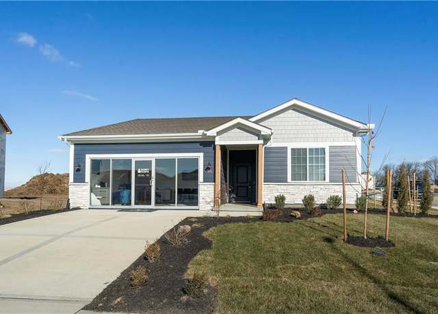 Property at 3004 NW 95th Ter, Kansas City, MO 64154, 3 beds, 2 baths
