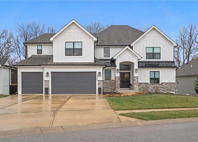 Property at 12745 N Larkspur Ln, Platte City, MO 64079, 4 beds, 4.5 baths