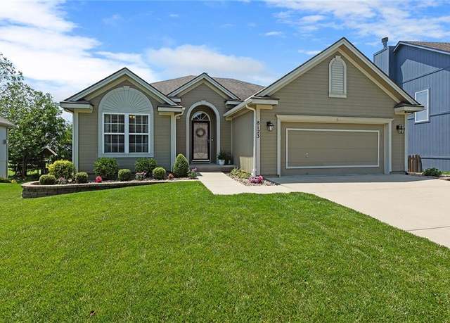 Property at 8123 NE 97th St, Kansas City, MO 64157, 4 beds, 3 baths