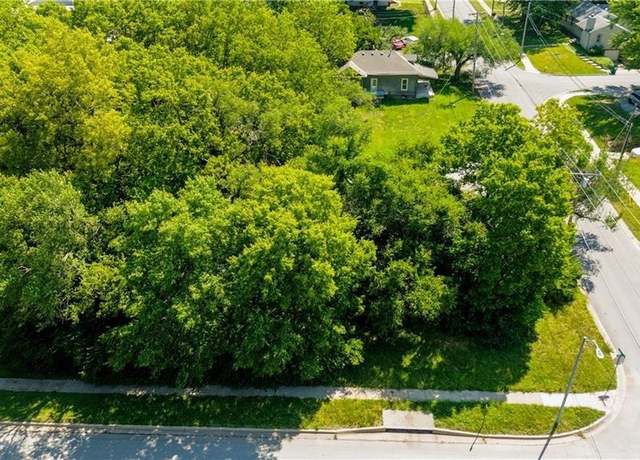 Property at 13019 5th St, Grandview, MO 64030