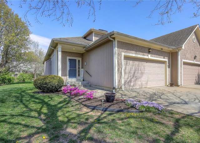Property at 7323 Silverheel St, Shawnee, KS 66227, 2 beds, 3 baths