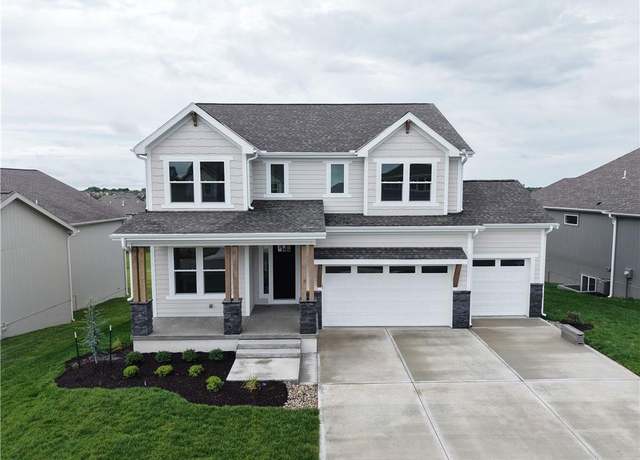 Property at 1709 SW Arbor Park Dr, Lee's Summit, MO 64082, 6 beds, 4.5 baths