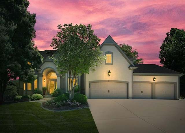 Property at 7419 Constance St, Shawnee, KS 66216, 4 beds, 4.5 baths