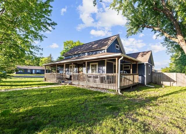 Property at 210 N Madison St, Spring Hill, KS 66083, 2 beds, 2 baths