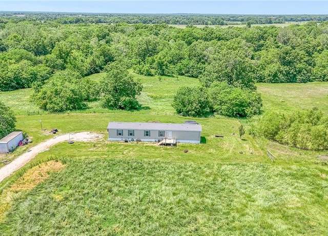 Property at 614 SW T Hwy, Holden, MO 64040, 3 beds, 2 baths