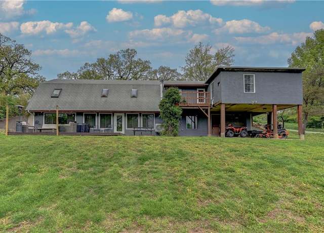 Property at 2221 S Crenshaw Rd, Independence, MO 64057, 5 beds, 3.5 baths