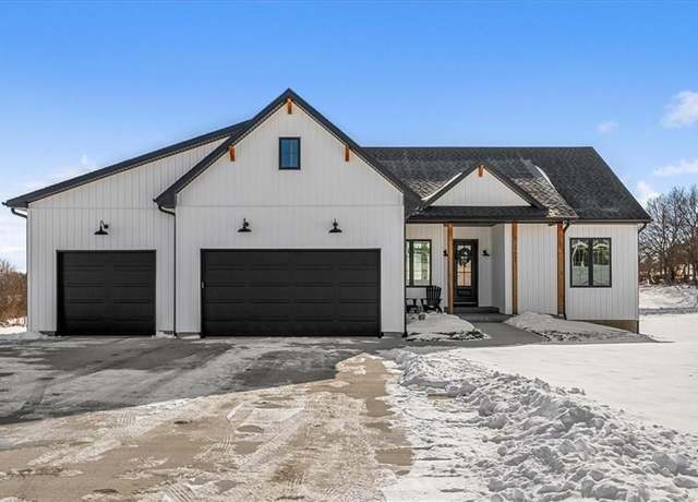Property at 19061 Millstone Ter, St Joseph, MO 64505, 4 beds, 3 baths