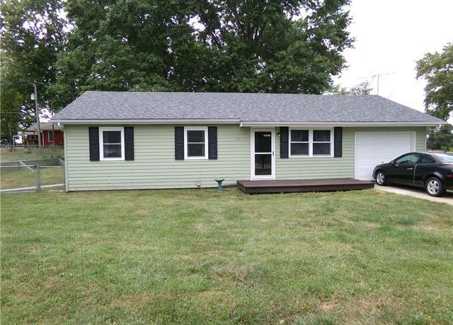 Property at 104 Brian St, Excelsior Springs, MO 64024, 3 beds, 1 bath