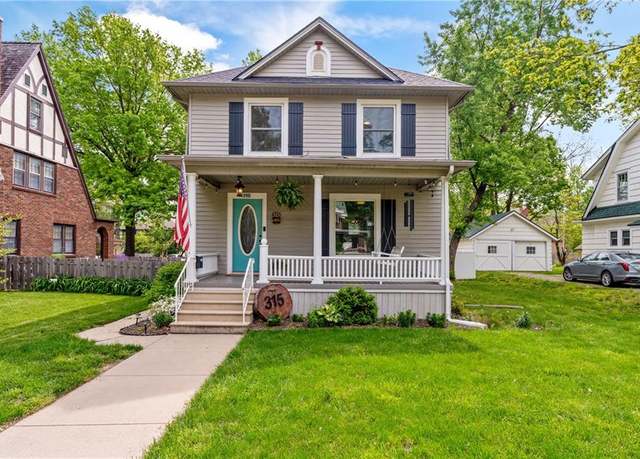 Property at 315 S Elm St, Ottawa, KS 66067, 3 beds, 2 baths