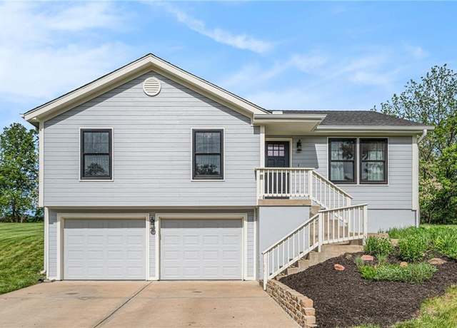 Property at 5710 SW Reed Ln, Trimble, MO 64495, 3 beds, 2 baths