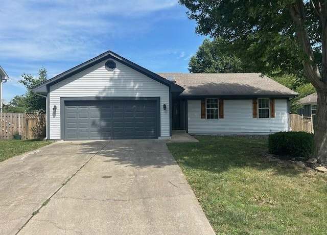Property at 629 Adams Dr NE, Lee's Summit, MO 64086, 3 beds, 2 baths