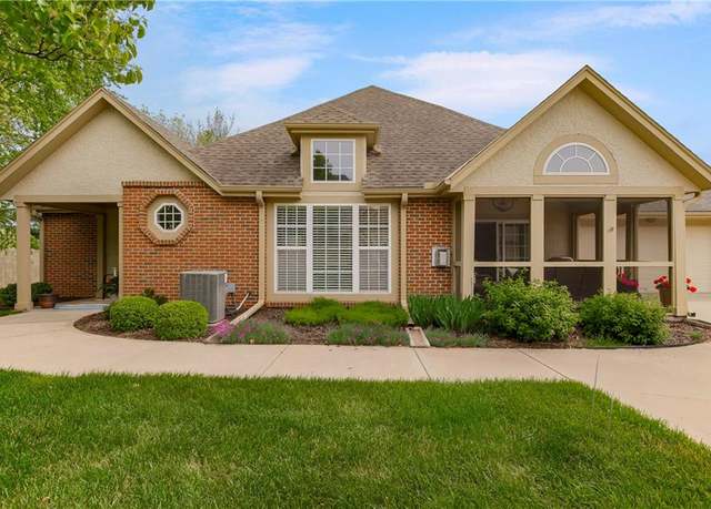 Property at 15221 S Symphony Dr #3303, Olathe, KS 66062, 2 beds, 2 baths