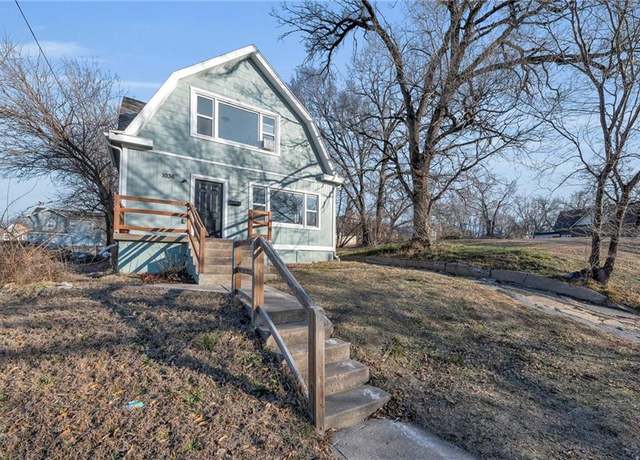 Property at 1036 Lafayette Ave, Kansas City, KS 66104, 2 beds, 1 bath