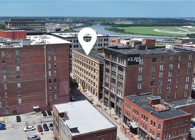 Property at 308 W 8th St #407, Kansas City, MO 64105, 1 bed, 1 bath