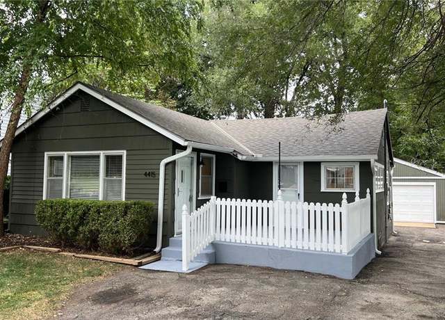 Property at 4415 W 52nd Ter, Roeland Park, KS 66205, 3 beds, 1 bath