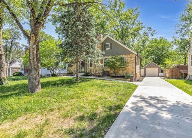 Property at 5509 Reeds Rd, Mission, KS 66202, 2 beds, 1 bath