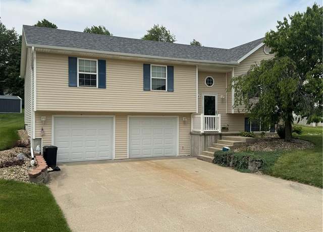 Property at 1744 Cypress Dr, Maryville, MO 64468, 3 beds, 3 baths