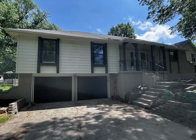 Property at 1320 SW 21st St, Blue Springs, MO 64015, 3 beds, 3 baths