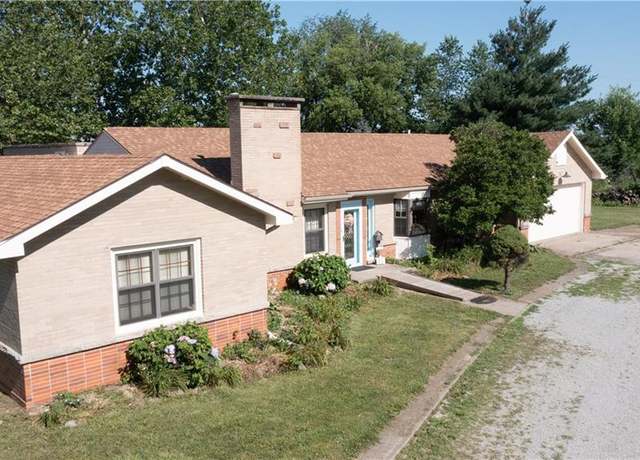 Property at 14610 State Route DD Hwy, Savannah, MO 64485, 4 beds, 3 baths