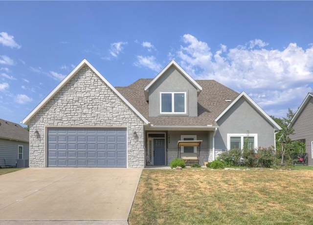 Property at 1824 Silverback Way, Pittsburg, KS 66762, 5 beds, 3 baths
